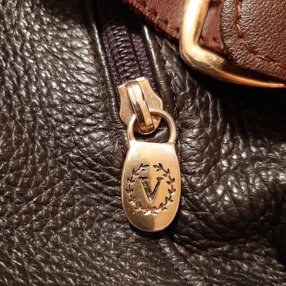 Vintage Valentina in Pell black and brown pebbled leather back pack. $100. - Picture 2 of 4